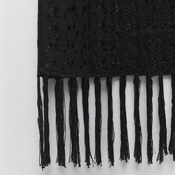 ZARA FRINGED CROCHETED DRESS OPEN BACK NWT M - Picture 4 of 11